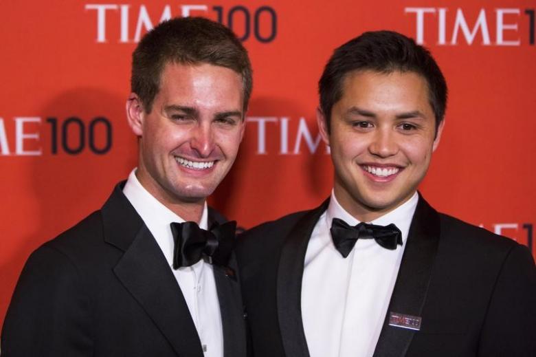 Honorees and Founders of Snapchat Evan Spiegel (L) and Bobby Murphy arrive at the Time 100 gala celebrating the magazine's naming of the 100 most influential people in the world for the past year, in New York April 29, 2014. REUTERS/Lucas Jackson