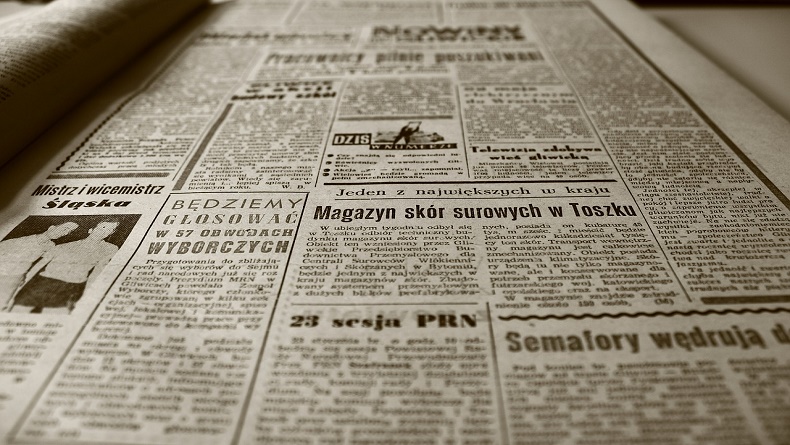 old-newspaper-350376_1280