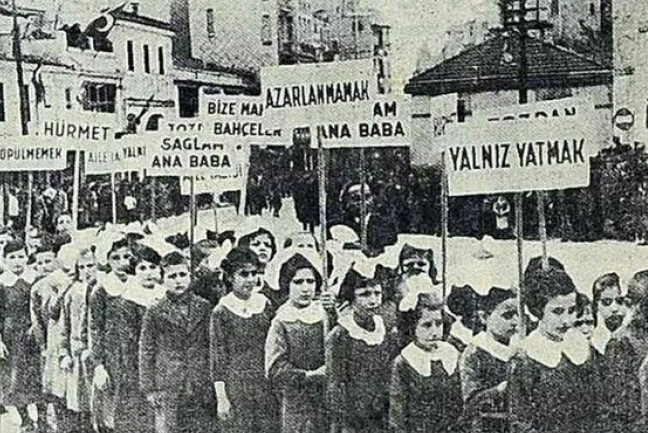 23 Nisan 1937 Kutlamaları