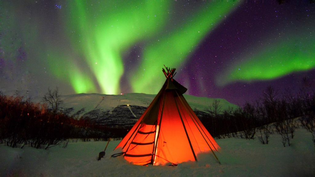 abisko kuzey isiklari