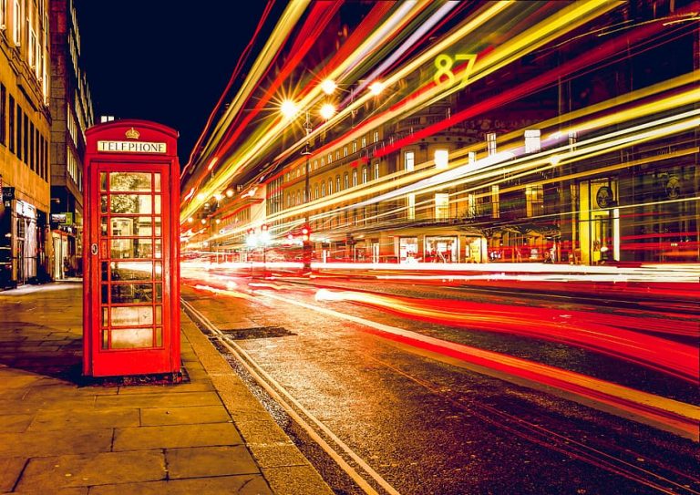 cars-city-communication-england